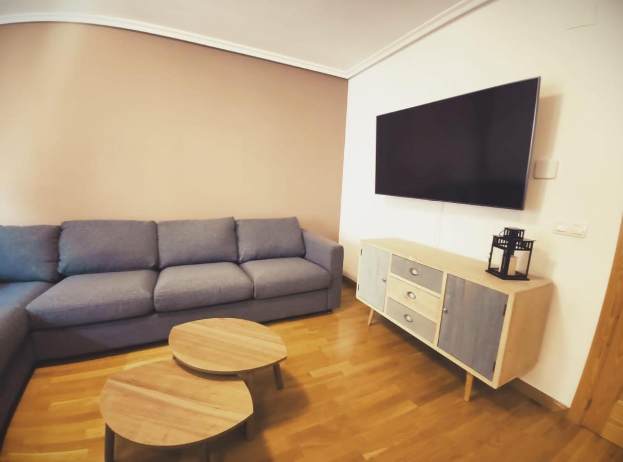Apartamento Miral21 Jaca Exteriör bild