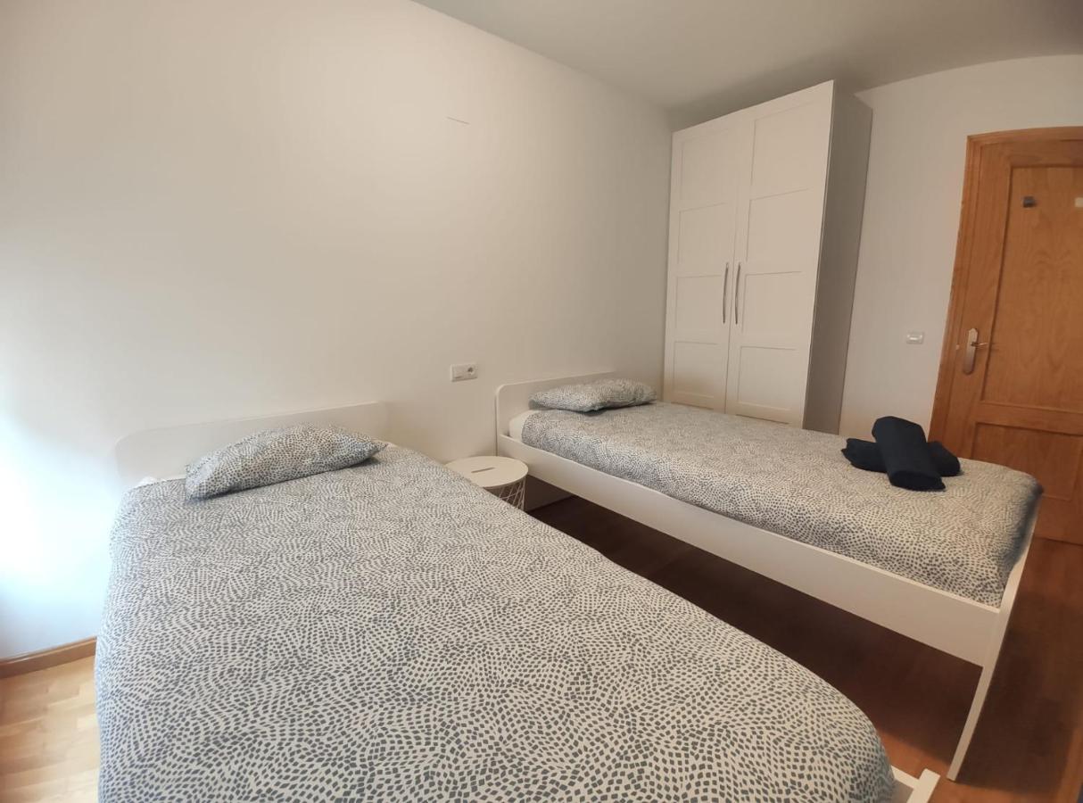 Apartamento Miral21 Jaca Exteriör bild